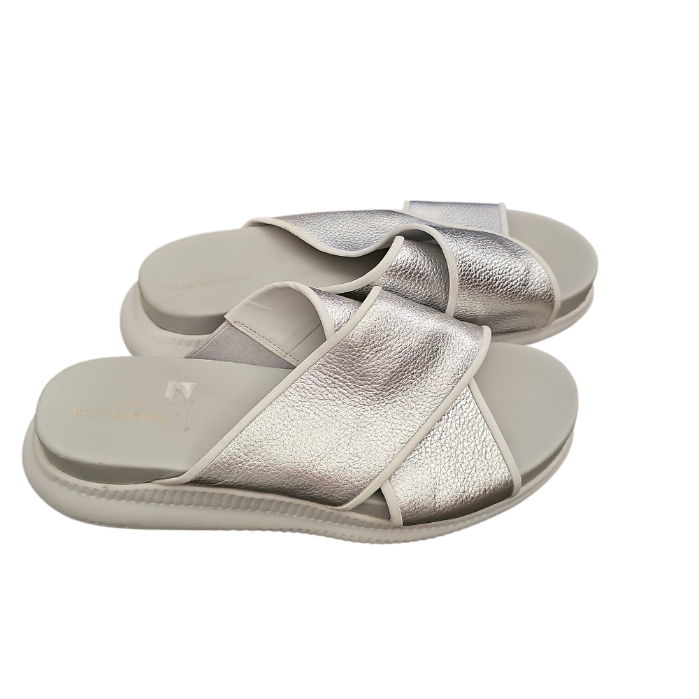 Cole Haan 2.zerøgrand Criss Cross Slide Sandals Sz 8 Silver Leather White - Picture 4 of 7